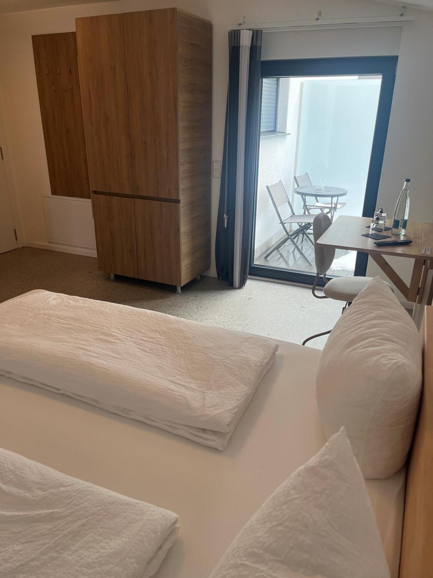 Hotel Seeadler Friedrichshafen Bagian luar foto