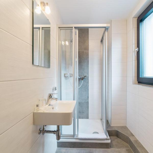 Hotel Seeadler Friedrichshafen Bagian luar foto